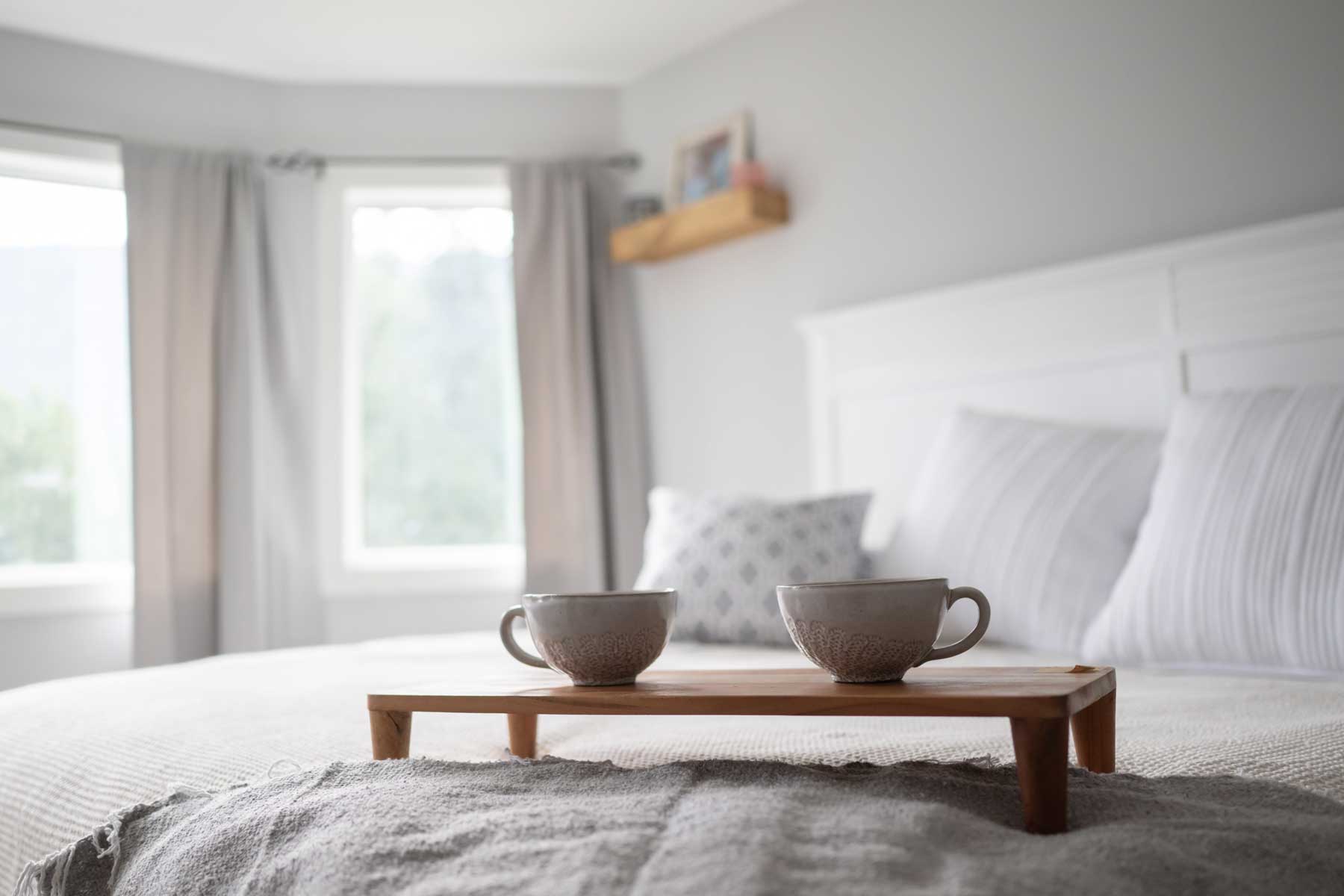 Kyllo Homes modular home bedroom landscape