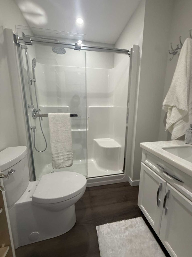 Kyllo Homes park model bathroom web
