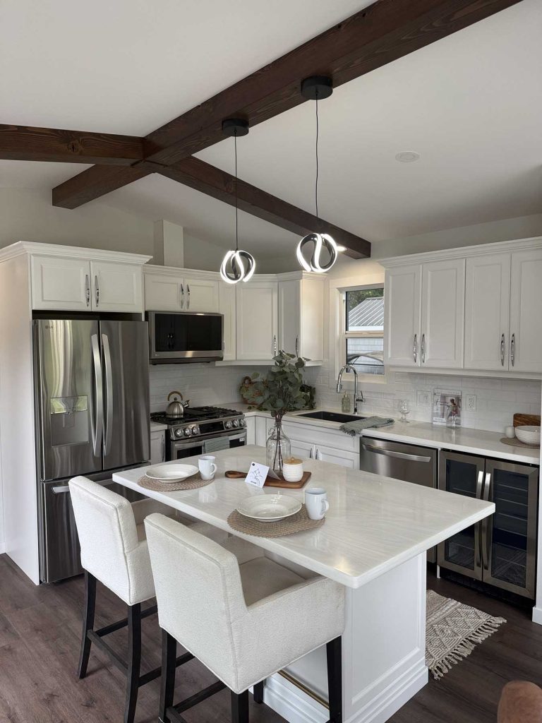 Kyllo Homes park model kitchen